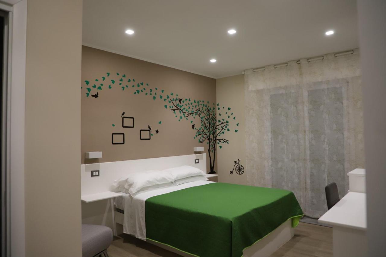 レッジョ・ディ・カラブリア Tre Fontane Bed & Breakfast エクステリア 写真