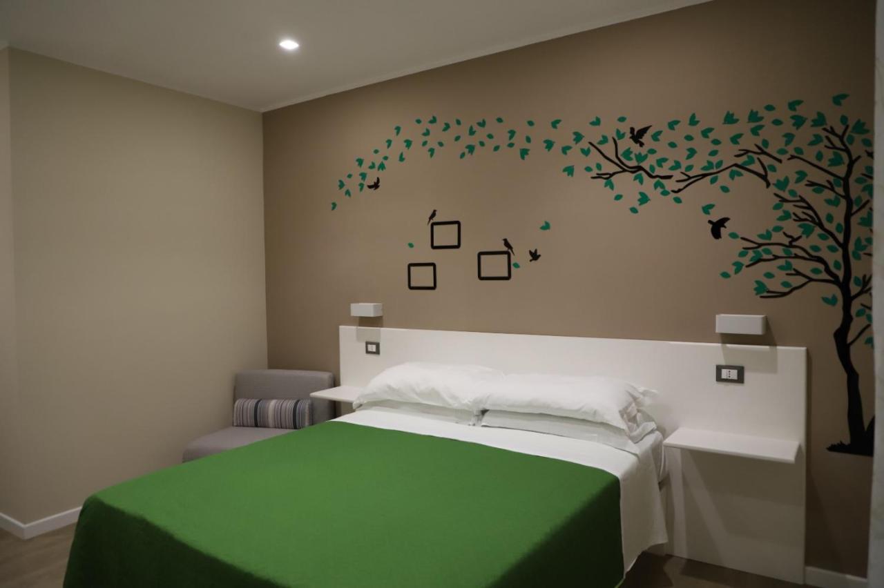 レッジョ・ディ・カラブリア Tre Fontane Bed & Breakfast エクステリア 写真