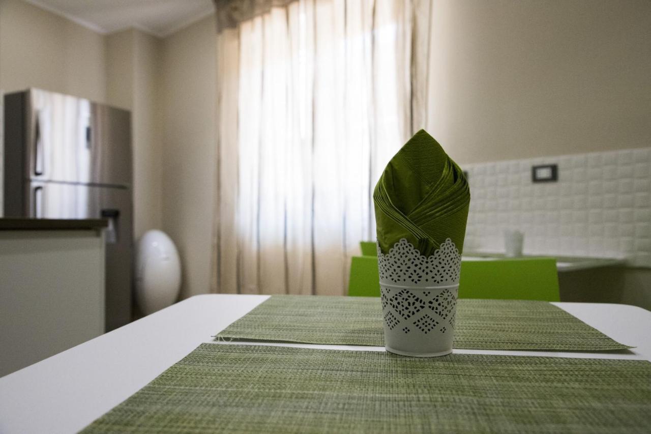 レッジョ・ディ・カラブリア Tre Fontane Bed & Breakfast エクステリア 写真