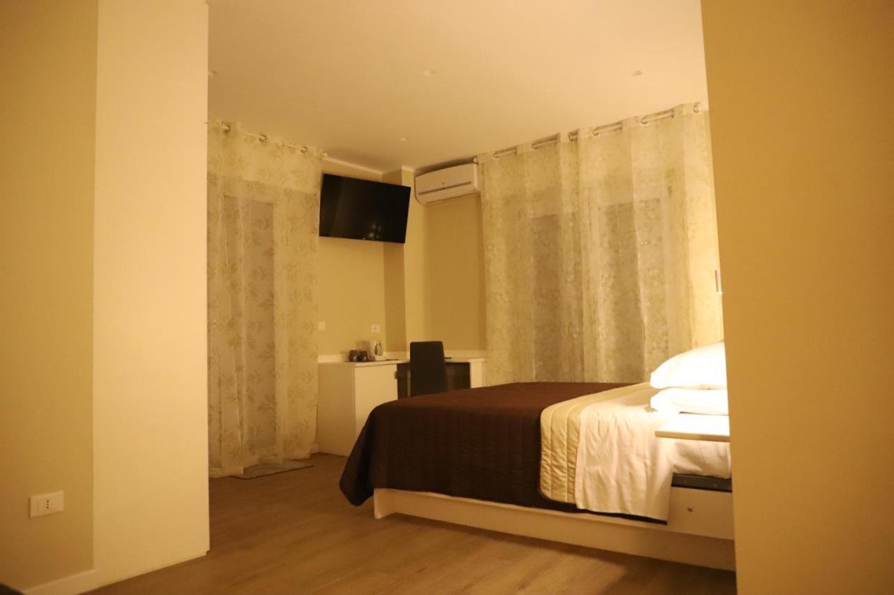 レッジョ・ディ・カラブリア Tre Fontane Bed & Breakfast エクステリア 写真
